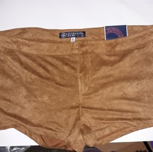 Suede shorts